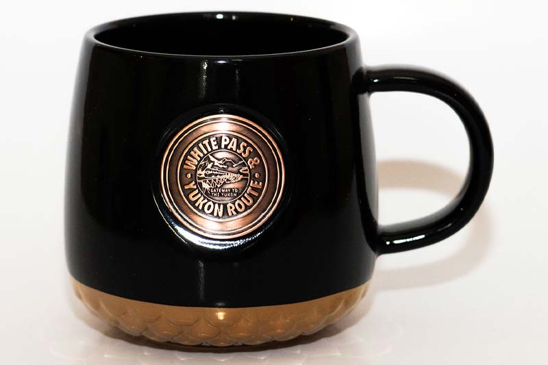 DSC05157-White-Pass-YT-Route-Train-Hammered-Logo-Mug-Black-th